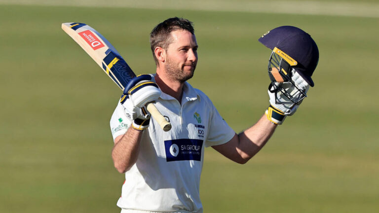 Atkinson strikes on Surrey return before Cooke and Crane lead recovery 4 320064.6