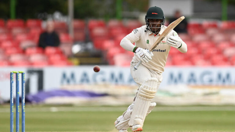 Dominant Display: Rehan, Kelly centuries put Leicestershire in commanding position against Yorkshire 4 358989.6