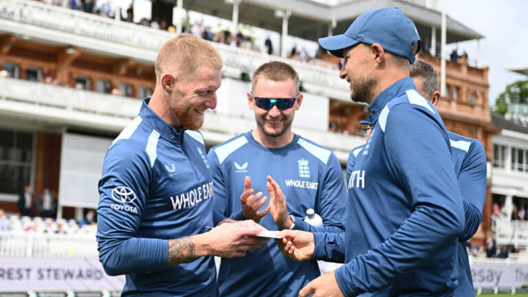 Root rides again in moment of crisis as England pay the price for optics 2 418116.6